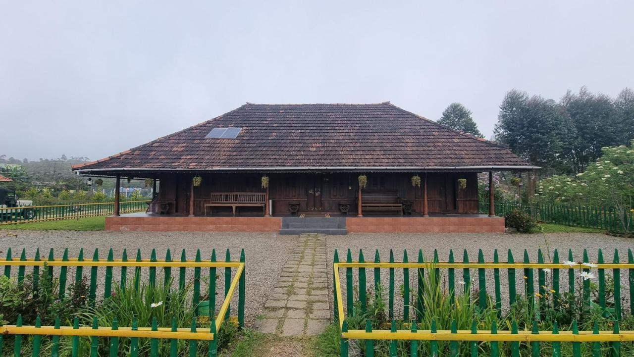 Nature Castle -Traditional Villa,Vattavada Kottakamboor Esterno foto