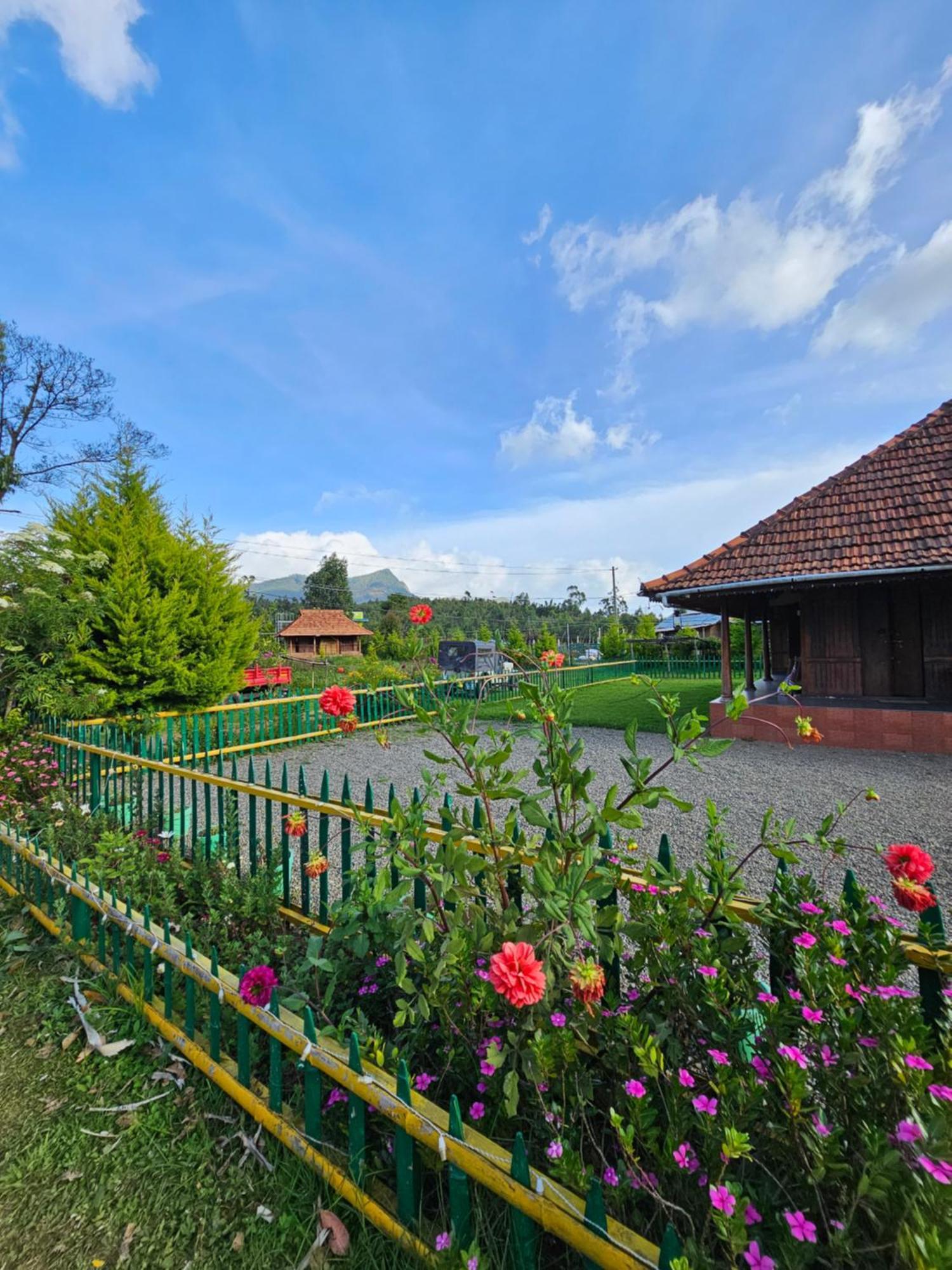 Nature Castle -Traditional Villa,Vattavada Kottakamboor Esterno foto